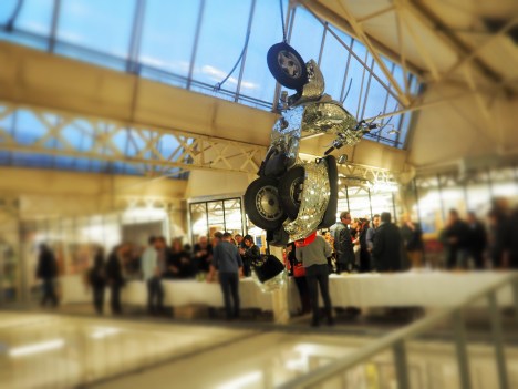 OLYMPUS DIGITAL CAMERA